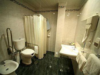 Hotel Do Chile 3*